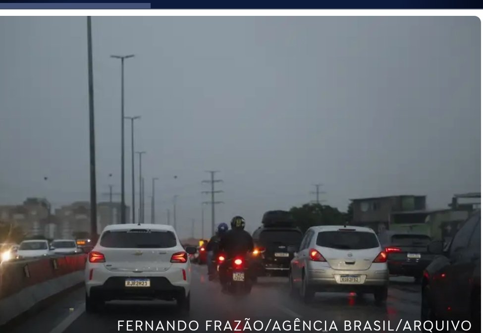 No momento você está vendo Ciclone e frente fria deixam Centro-Sul em alerta para tempestade