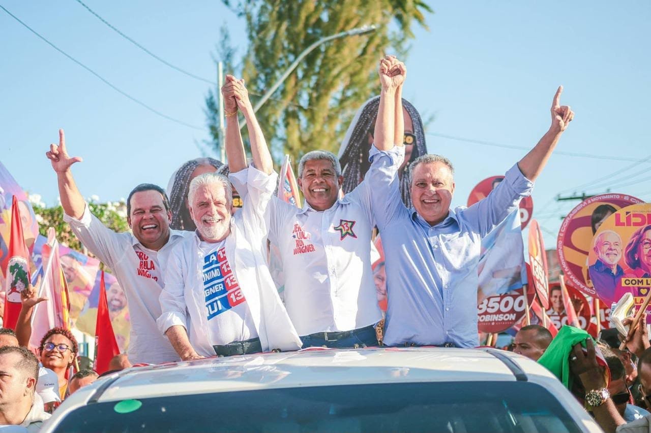 No momento você está vendo Rui convoca Bahia a seguir de mãos dadas com Lula