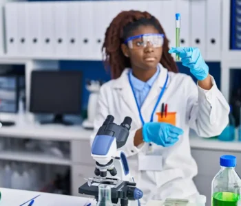 Prêmio Mulheres e Ciência tem inscrições abertas até quinta-feira
