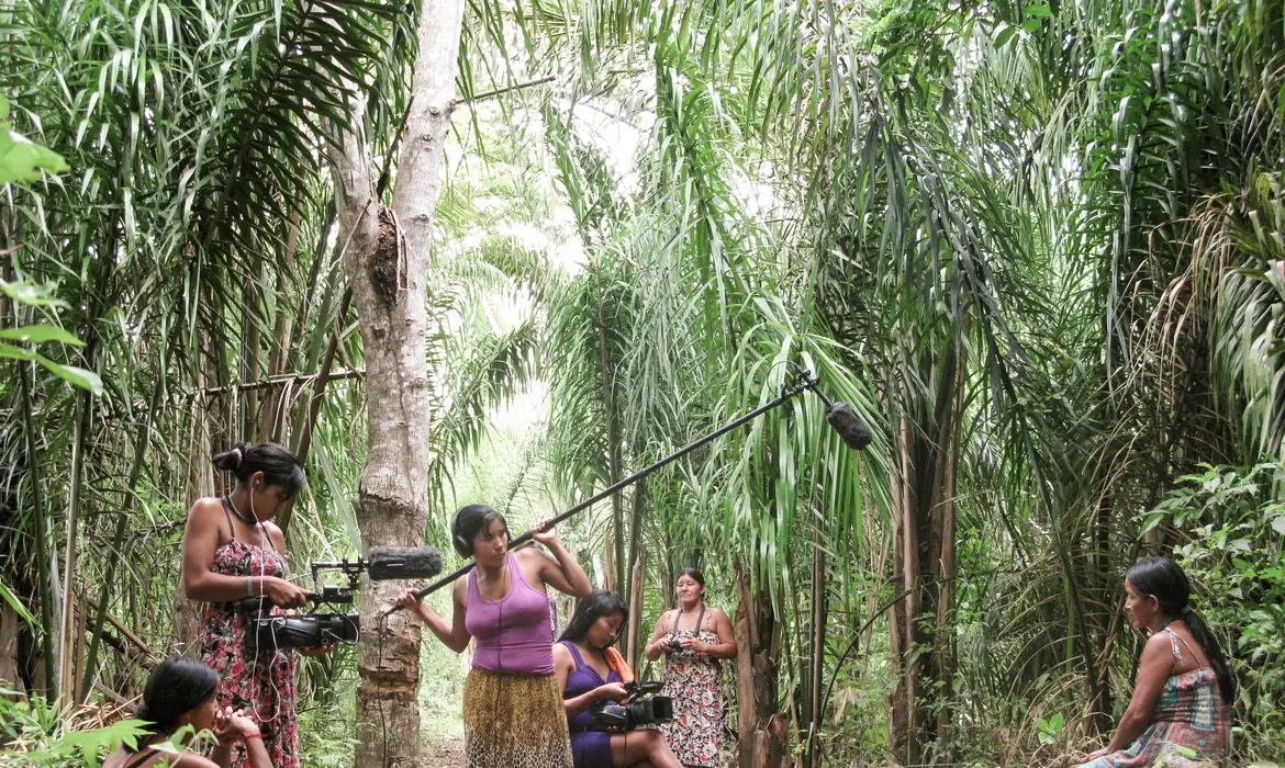 No momento você está vendo Pesquisa mostra desafio de cineastas indígenas para financiar filmes