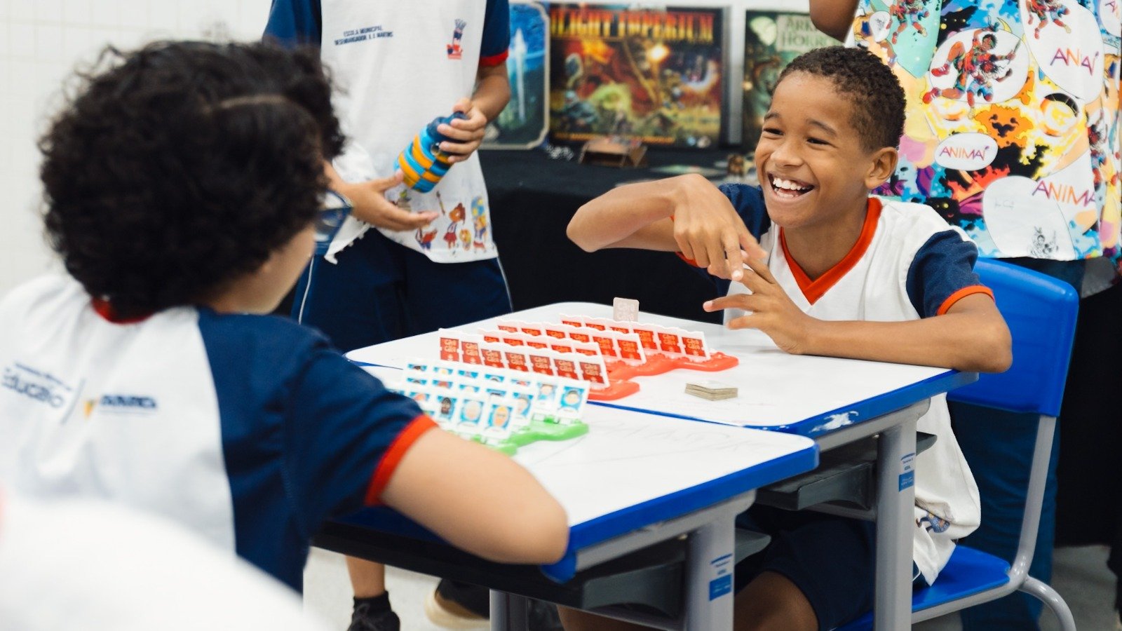 No momento você está vendo Workshop ensina professores de escolas públicas de Salvador a desenvolverem jogos de videogames e de mesa