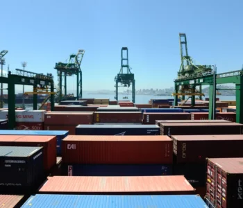 Balança comercial tem superávit de US$ 7,74 bilhões em setembro