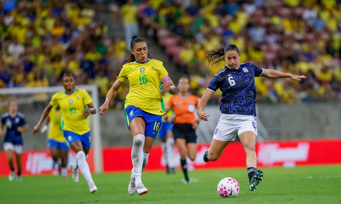 No momento você está vendo Empate com Argentina conclui período de testes na seleção feminina