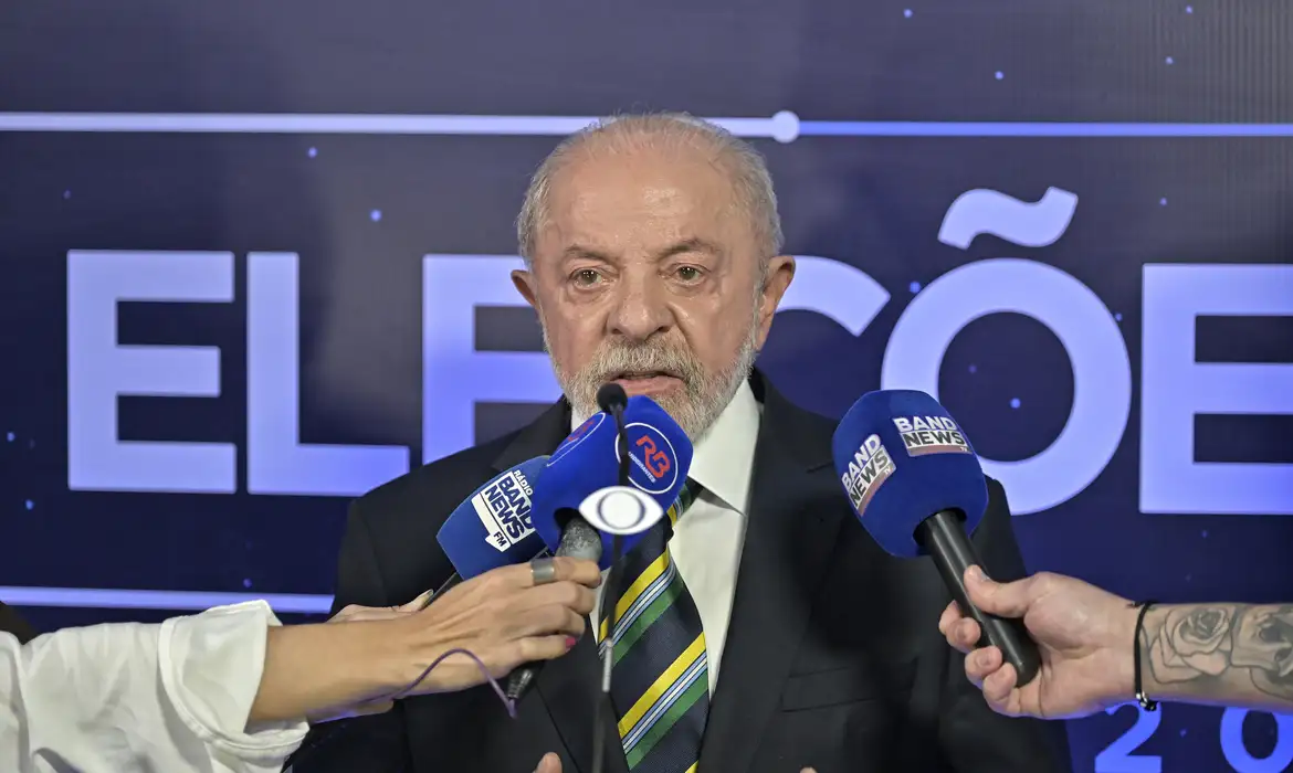 No momento você está vendo TSE: Lula autoriza quebra de sigilo bancário se Flávio fizer o mesmo