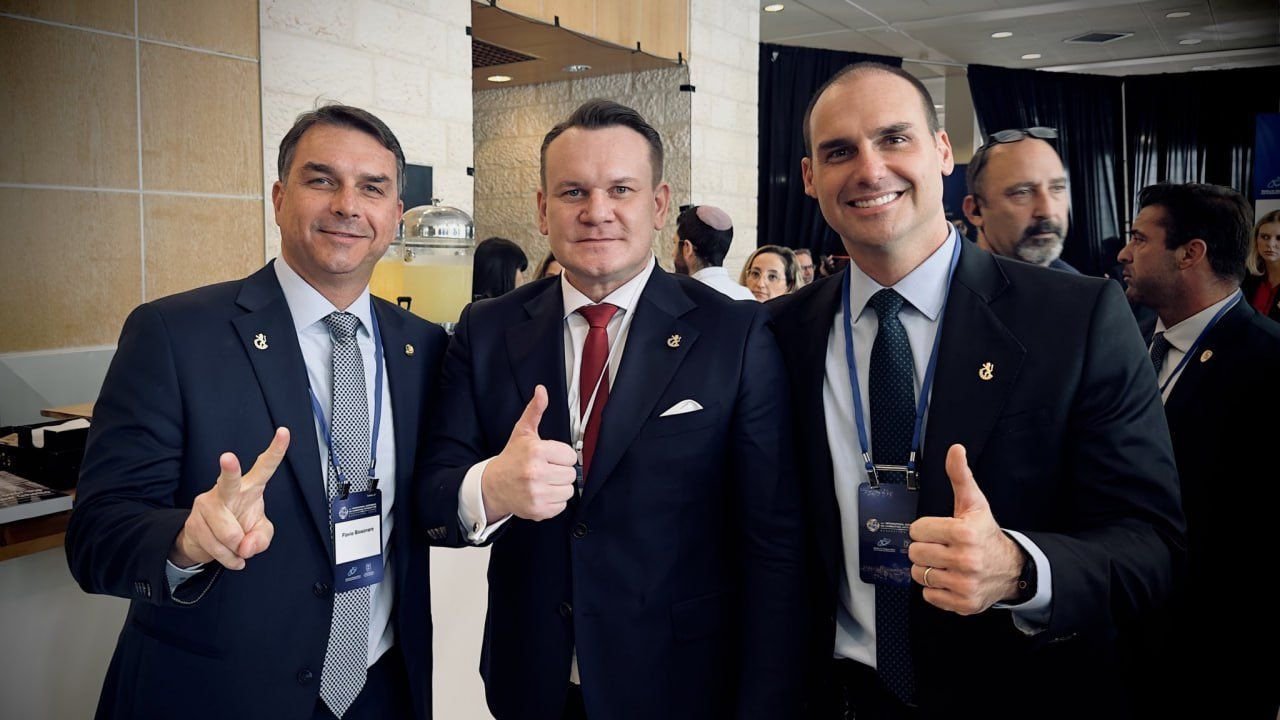 No momento você está vendo Brasileiras na Polônia procuram embaixada após ameaça de deputado