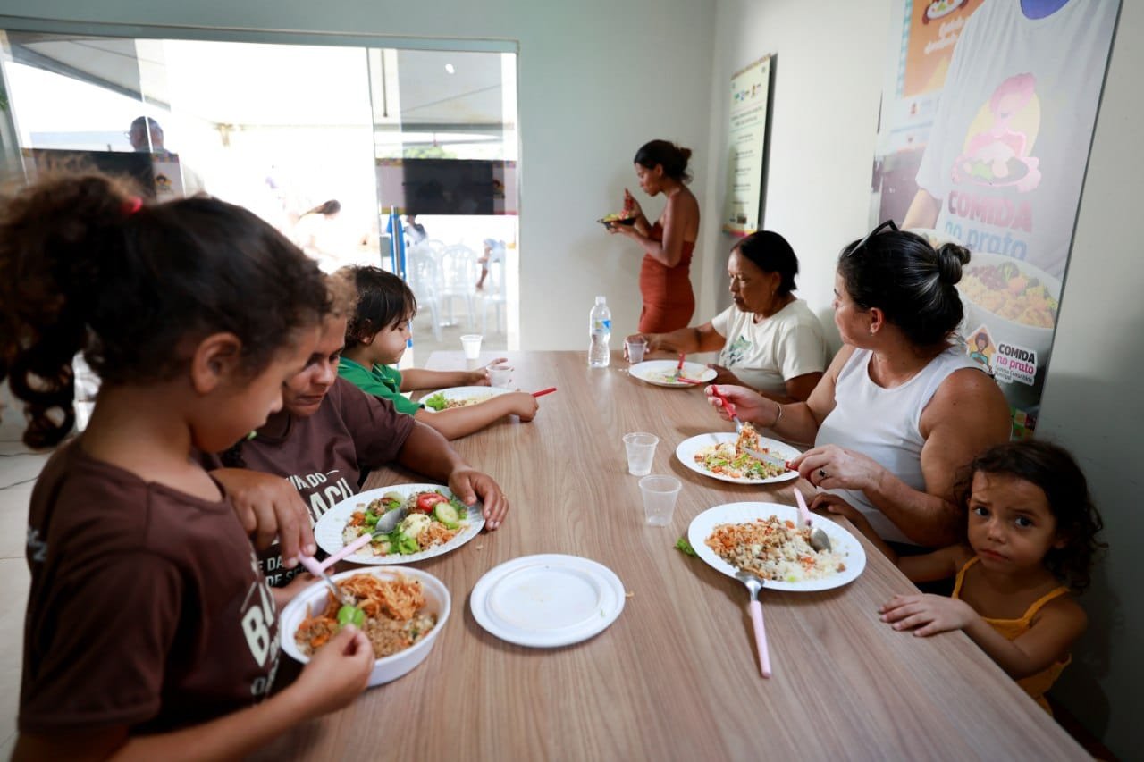 No momento você está vendo Bahia Sem Fome inaugura cozinha comunitária na Serra da Carnaíba