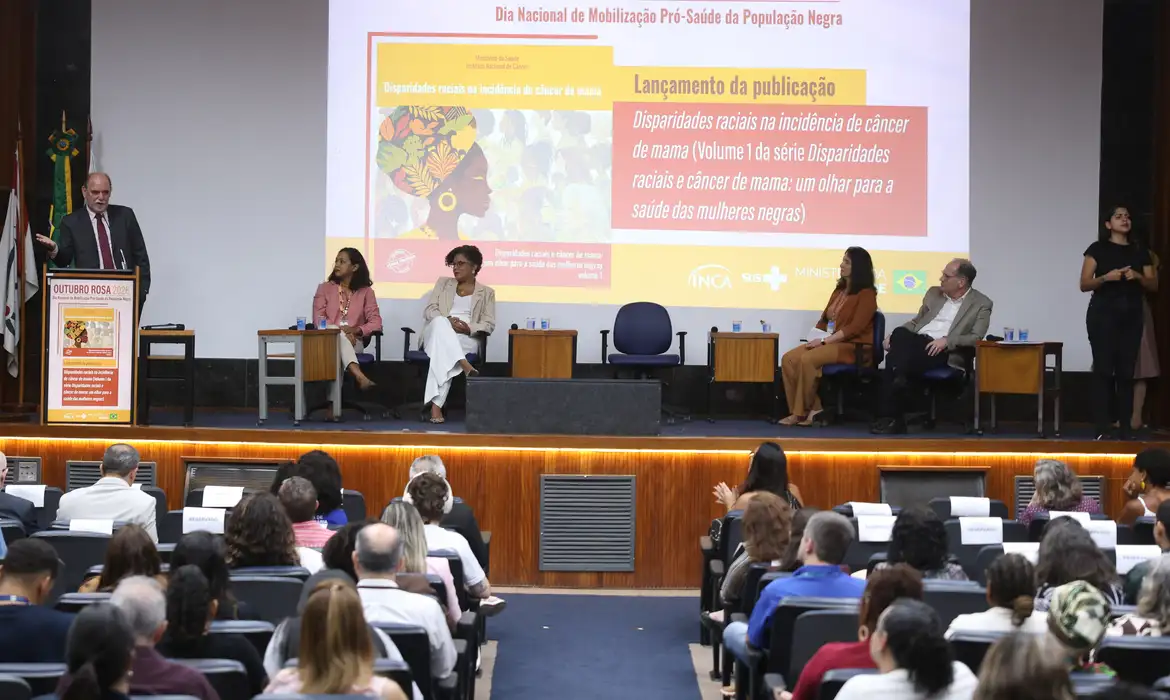 No momento você está vendo Câncer de mama: mulheres negras morrem 3,8 vezes mais que brancas