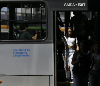 Governo envia ao Congresso proposta de tarifa zero no transporte
